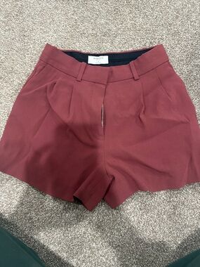 Bardot High-Waist Pleated Shorts in Brick